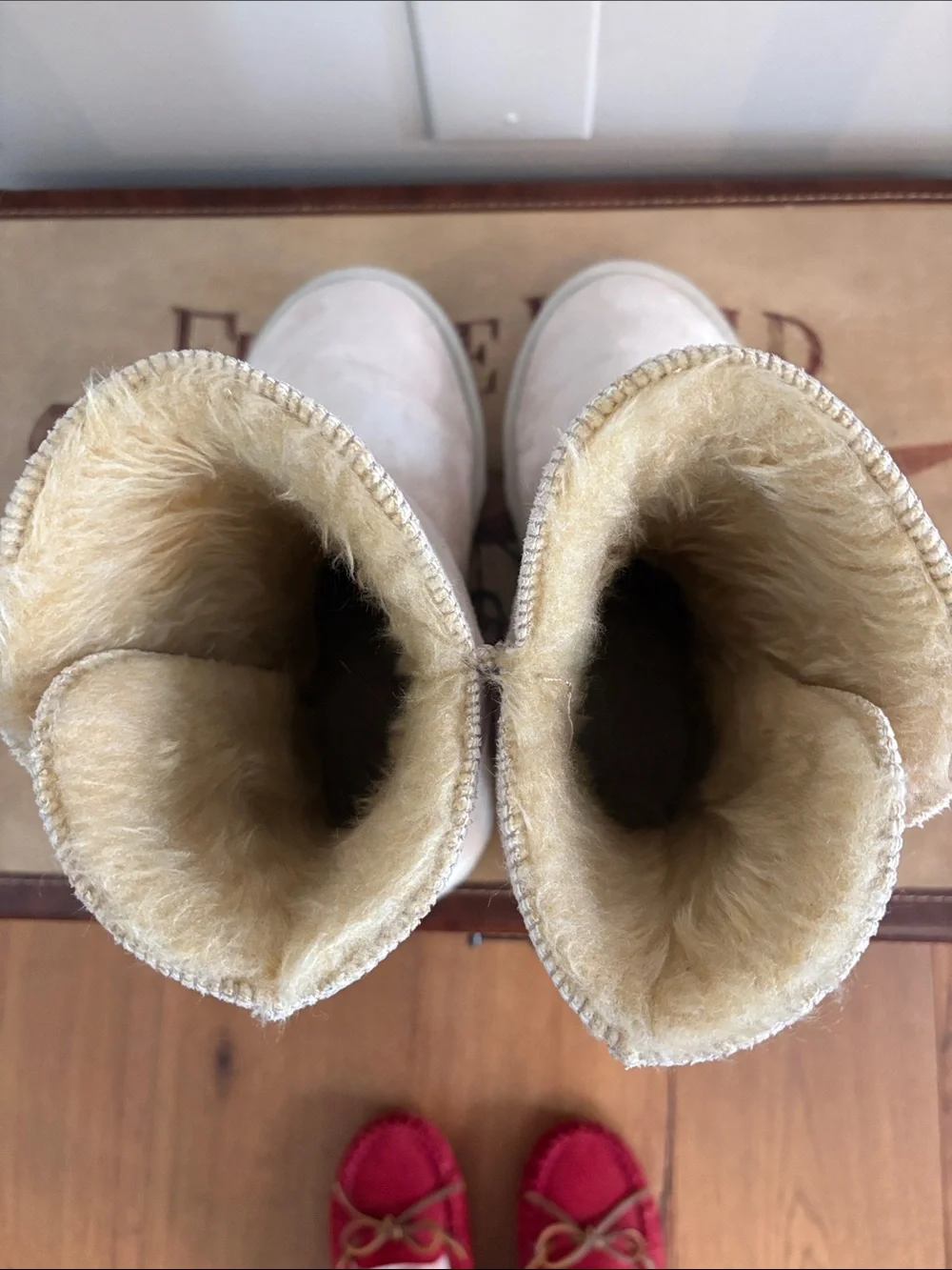 UGG Women's Button Short Boots Cream Colored